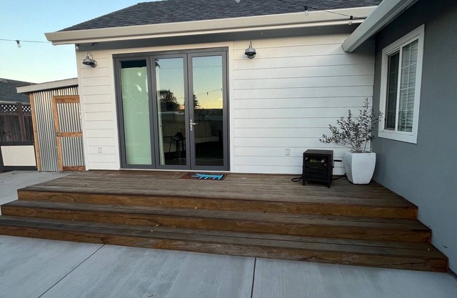 Belmont Master Studio Suite centrally located in the Bay Area.
