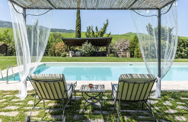 Komfortable Villa in Castiglione D'orcia Italien mit Pool