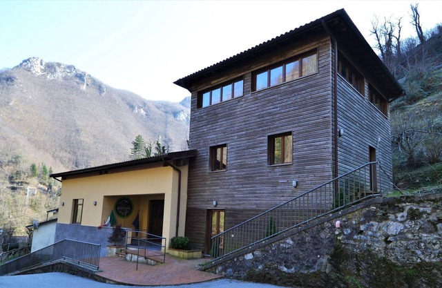 Geräumiges Ferienhaus in Fornovolasco in ruhiger Lage