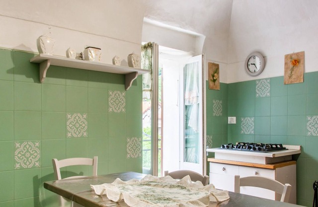 Malerisches Ferienhaus in Calizzano in einer schönen Gegend