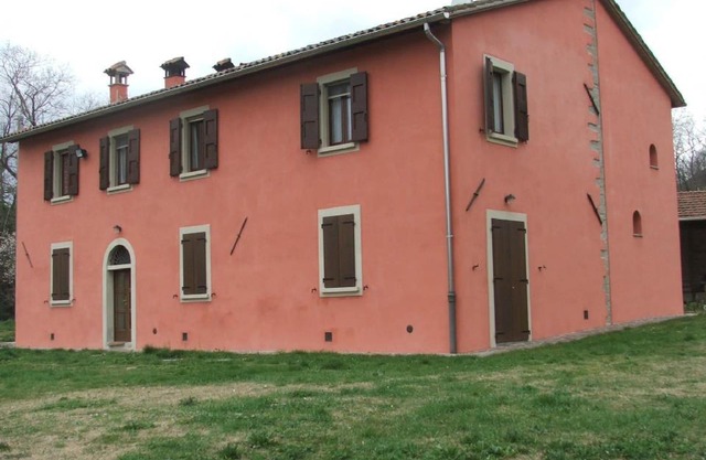 Gemütliches Ferienhaus in Tredozio mit Grill