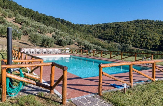 Ferienhaus in Dicomano mit privatem Pool