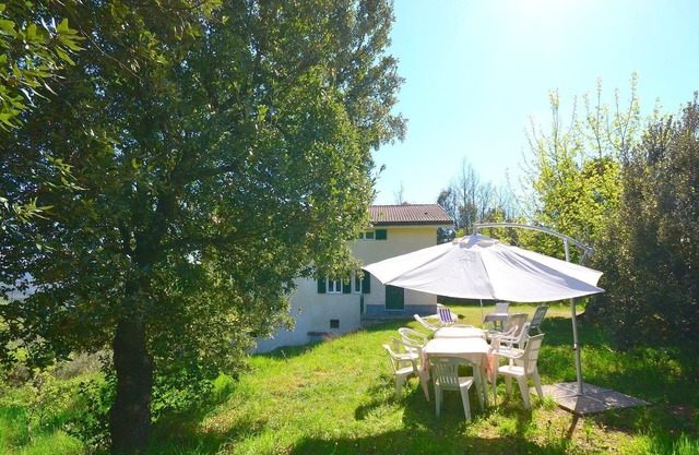 Atemberaubendes Cottage mit Balkon in Sesta Godano