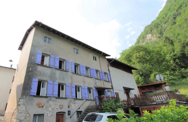 Ferienhaus in Lastebasse mit Garten