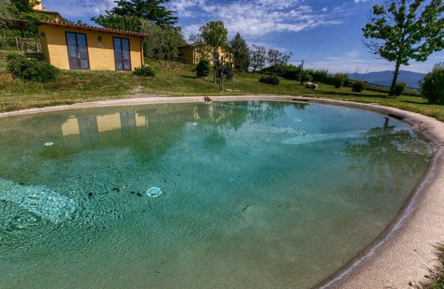 Acogedora Casa Rural en Graffignano con Piscina