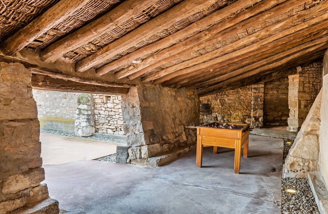 Rustikales Ferienhaus in Fraga mit privatem Garten