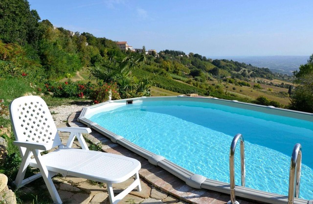 Erstaunliche Wohnung mit Swimmingpool