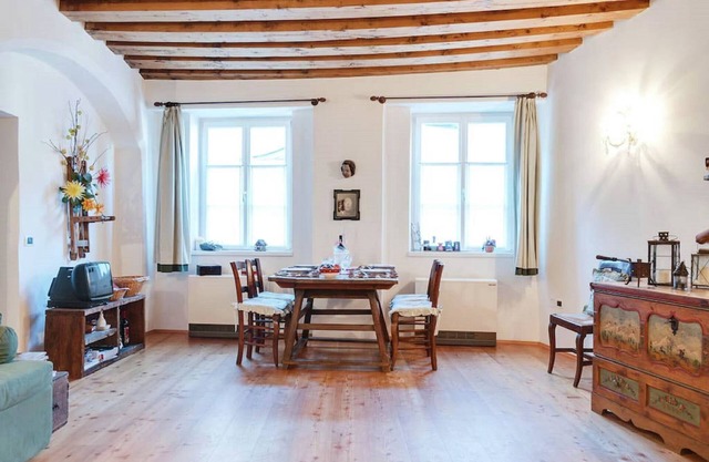 Elegante Ferienwohnung in der Nähe des Skigebiets in Brixen