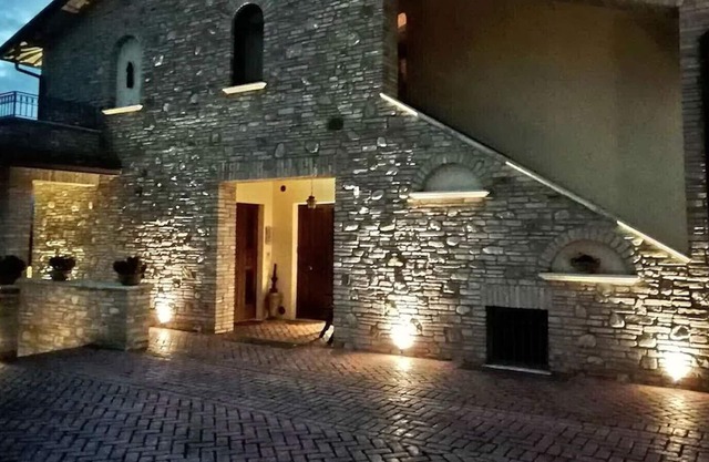 Geräumiges Ferienhaus in Assisi mit Swimmingpool