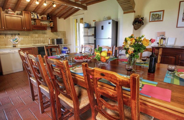 Urige Villa in Lucignano mit privatem Pool