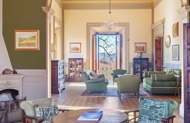 Gemütliches Ferienhaus in Borgo San Lorenzo mit Swimmingpool
