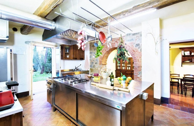 Malerische Villa in Marciano Della Chiana mit privatem Pool