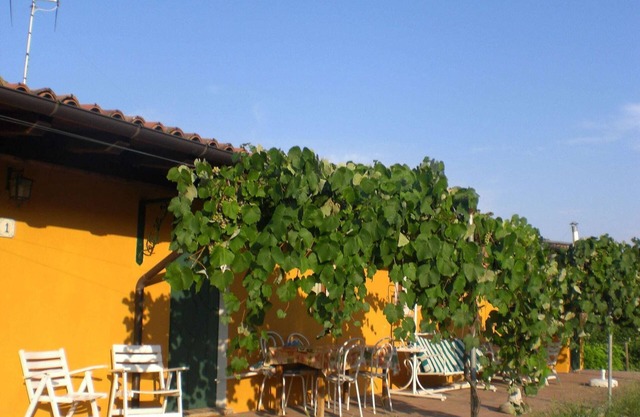 Sonniges Bauernhof-Appartement in Santa Maria della Versa