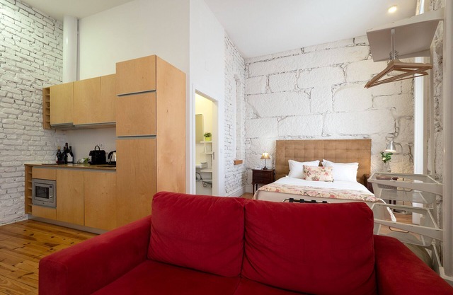Bemyguest Loft Gästehaus Mother's Garden-G-Viseu