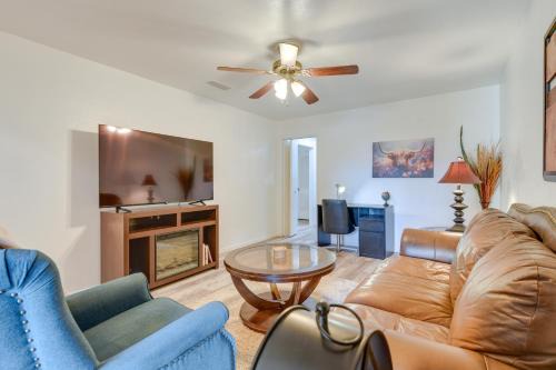 Benbrook Vacation Rental with Yard Near Fort Worth!