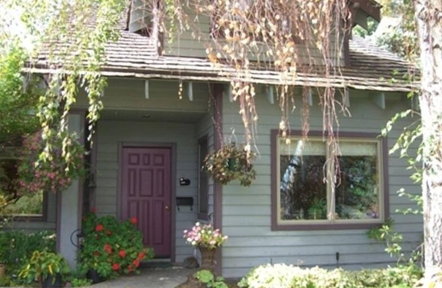 Biegt Westside Kaleana's Garden Cottage