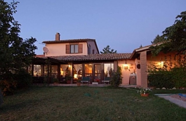 Charmante Villa mit eigenem Pool, Gourmet-Küche, herrlicher Aussicht, WiFi