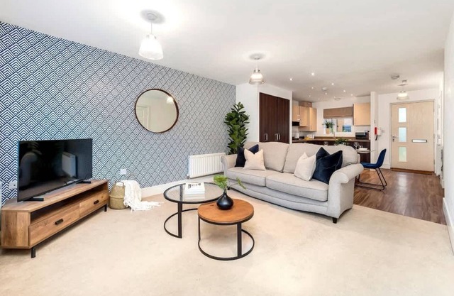 Berkley House Summary