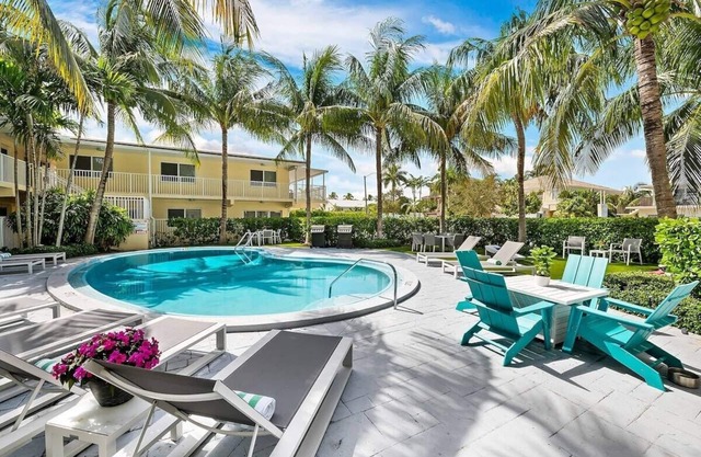 Bermuda Isles Villas #25