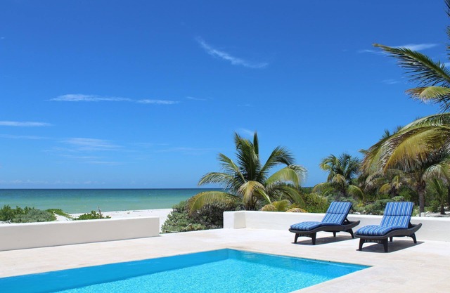 BEROCO Front Beach House Yucatan Wi-Fi, Pool, Smart-TV