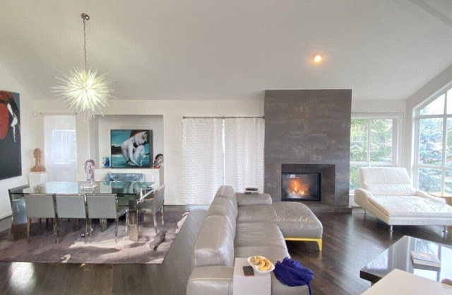 My MOMA - Central Modern Luxury Executive Home - Quiet Oasis with an Urban Vibe