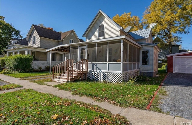 Best in the Bay!! 3B/1.5ba, Pet friendly Home