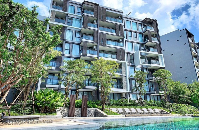 Best location in Laguna-modern apartment at Cassia