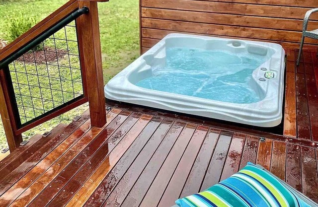 Best of the Berkshires + Hot Tub by Evergreen Home