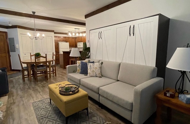 Best ski-in/ ski-out with A/C and fireplace!