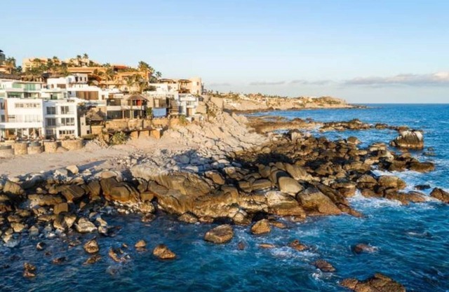 Best Sunsets in Cabo Overlooking Land's End