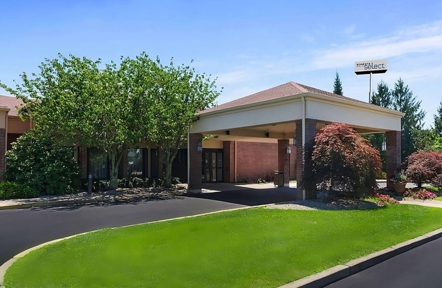 Best Value, Quality Stay! Short Drive to Inter' Tennis Hall of Fame & Downtown