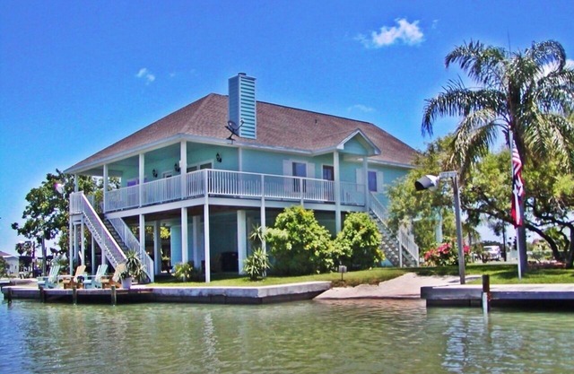Best View Waterfront Home -Premier Fishing-Strand & Pool Schließen