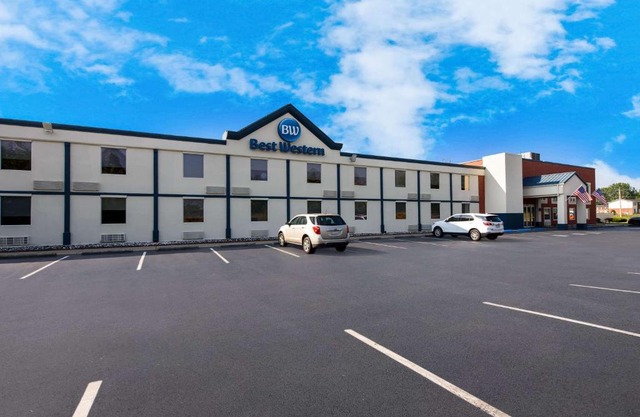 Best Western Adena Inn