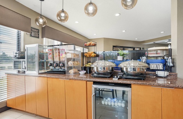 Best Western Airport Inn