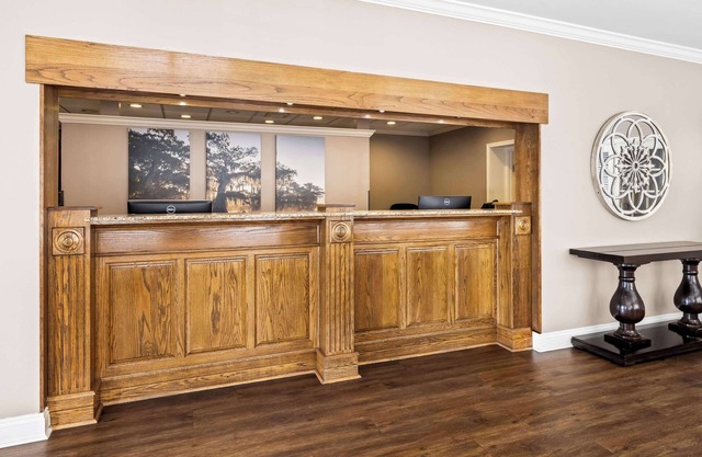 Best Western Forest Inn