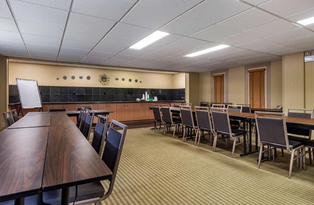 Best Western Marquis Inn & Suites