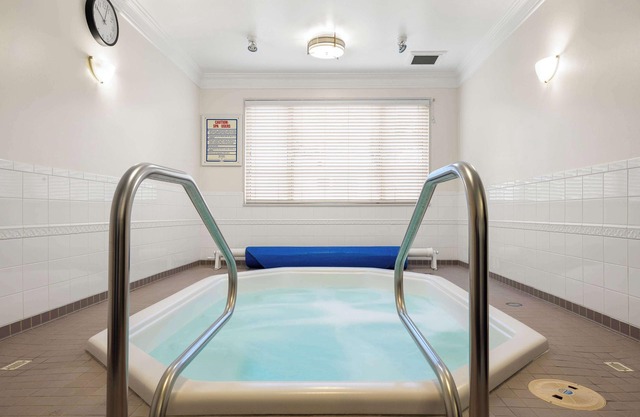 Best Western Plus Columbia River Hotel