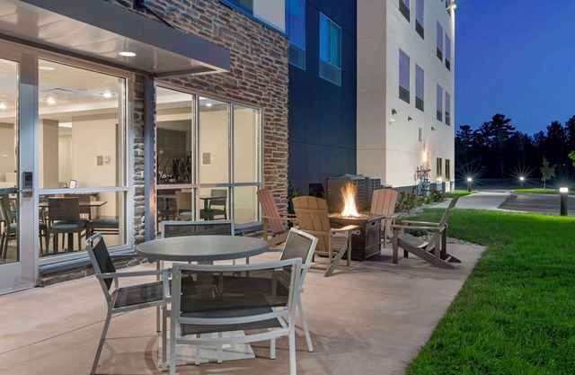 Best Western Plus Grand Rapids MN