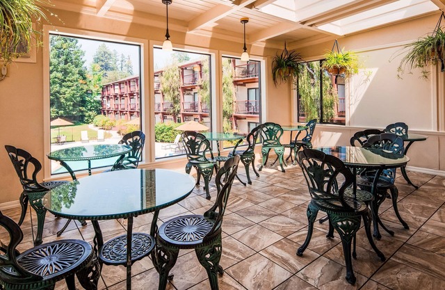 Best Western Plus Humboldt House Inn