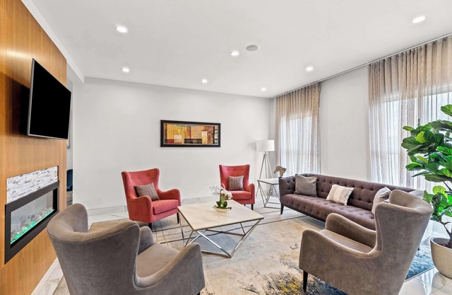Best Western Plus Montreal East