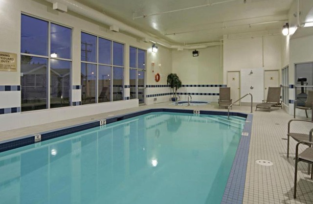 Best Western Plus Red Deer Inn & Suite