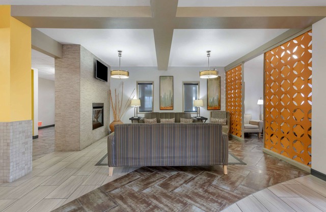 Best Western Plus The Four Corners Inn