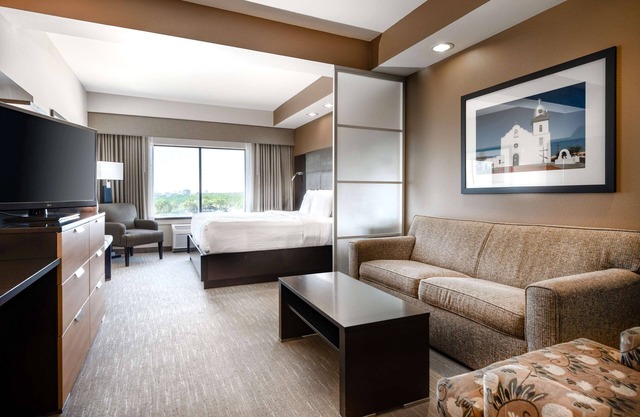 Best Western Premier Bryan College Station