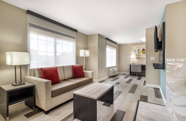 Best Western Prime Inn & Suites