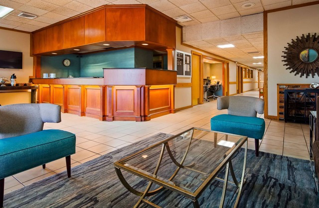 Best Western Woodhaven Inn