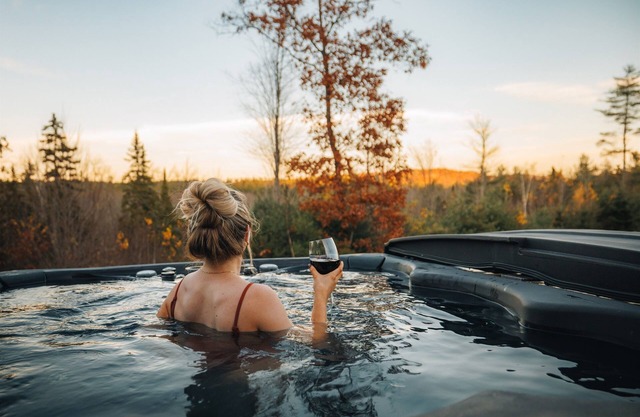 Bethel: Mountain Escape – Private Hot Tub & Stunning Scenery