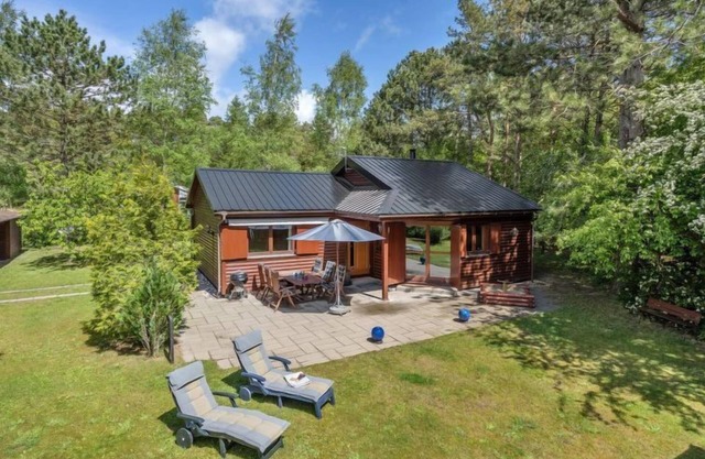 "Bette" - 8km from the sea by Interhome