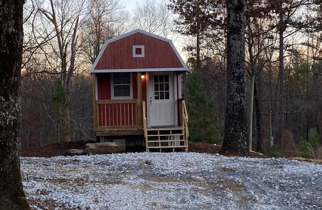 Between The Lakes Cozy Cabin- Free Park Pass