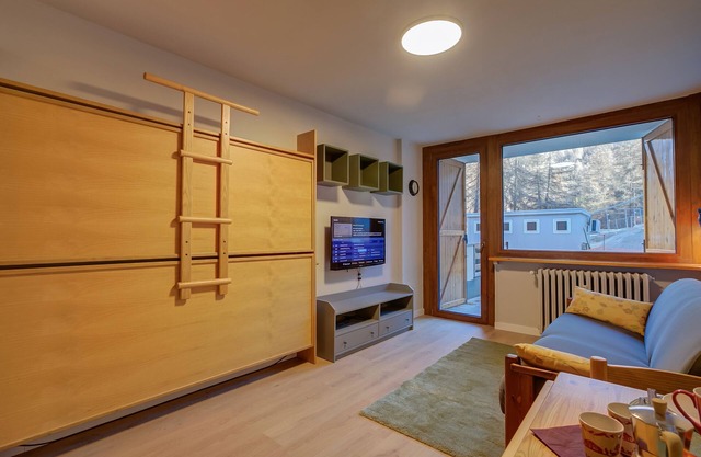 Bianca's Studio 500m From Ski, Sauze d'Oulx, Italy