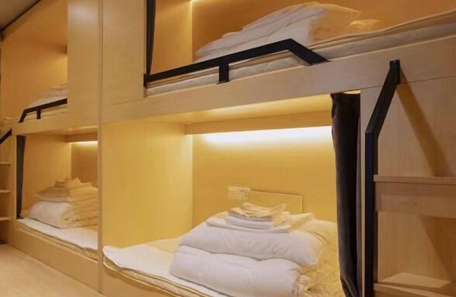 Biancheng International Youth Hostel